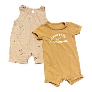 Rylee + Cru Cat & Jack 0-3m Baby Rompers Set in Beige w/ Bananas and Mustard EUC
